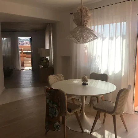 Casa Cecilia - Belvedere Al Porto Vecchio *